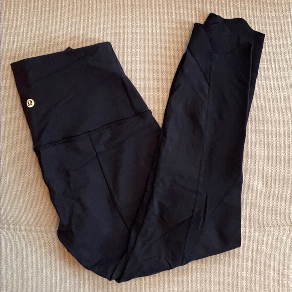 Lululemon Scallop Hem Wunder Unders